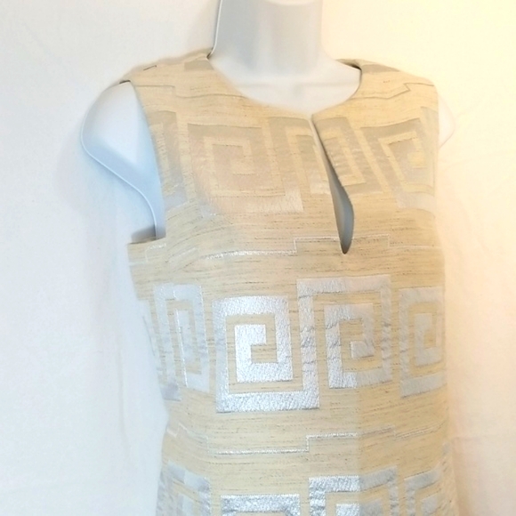 Tory Burch Cream Linen Dress w/ Silver Geometric Design Size 6 - Picture 5 of 16
